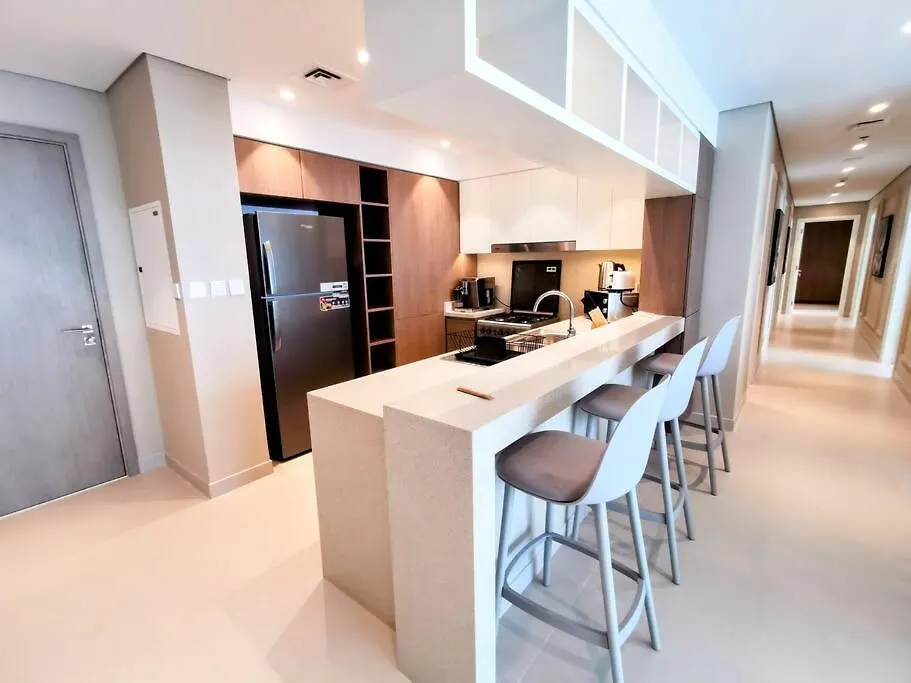 Like Home - 5401 Modern Apartment With Burj Khalifa View Dubai