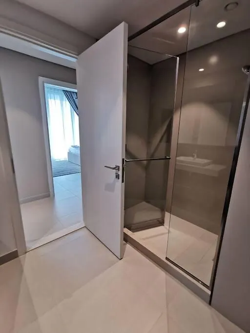 Like Home - 5401 Modern Apartment With Burj Khalifa View Dubai